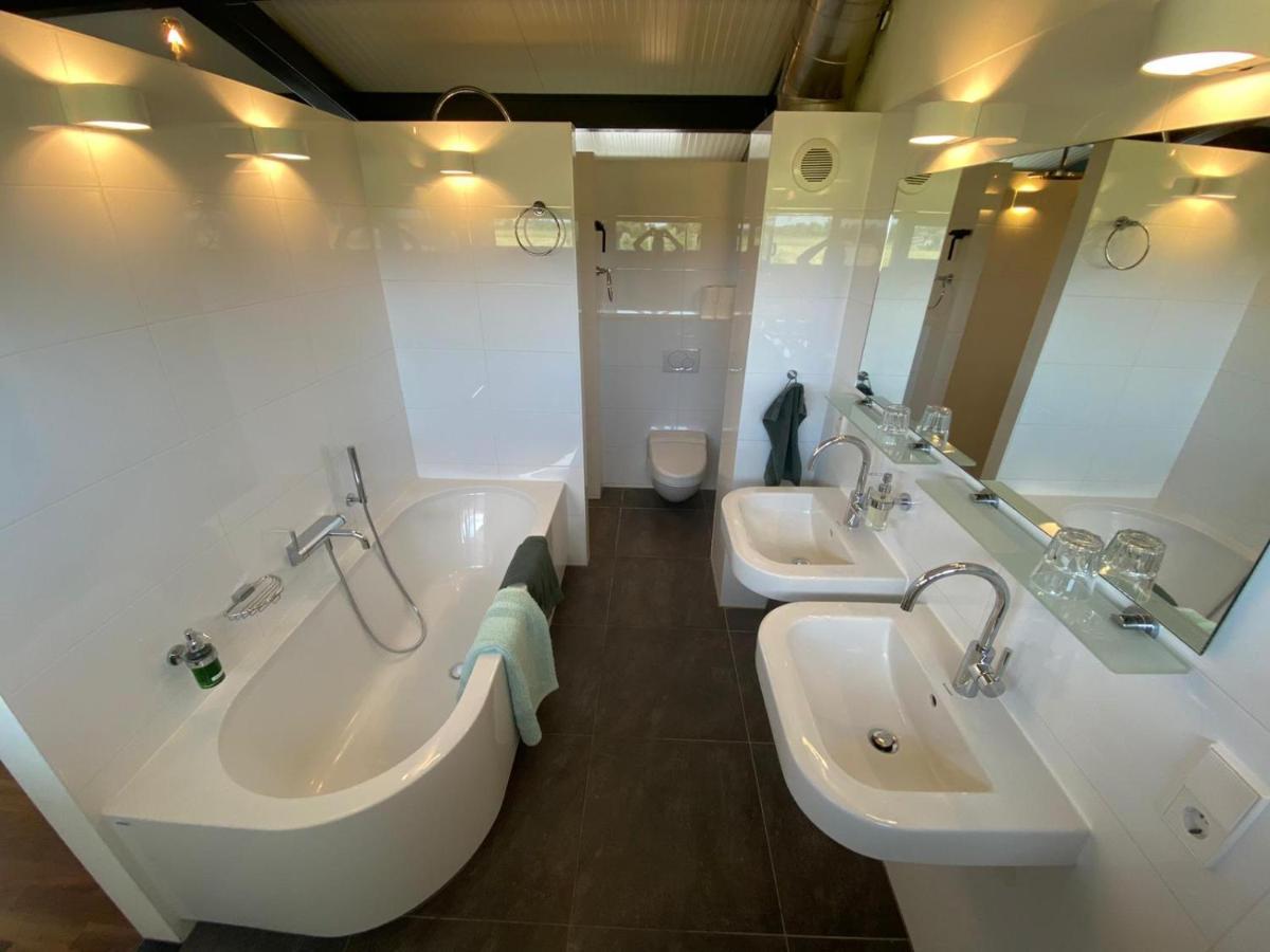 Holiday home Hestar Husid, Het Luxe Paardenhuis Weesp